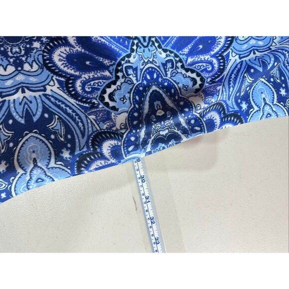 Dress Barn NWT Soleillee Women's Tunic Top Size 1X Paisley Studded Sharkbite Hem - Picture 7 of 11